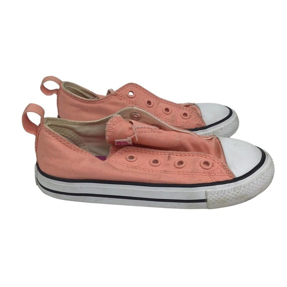 Converse Infant Chuck-T’s Low Top Sz 10 US All Star’s Peach/Pink 760850F Slip On - Picture 1 of 5
